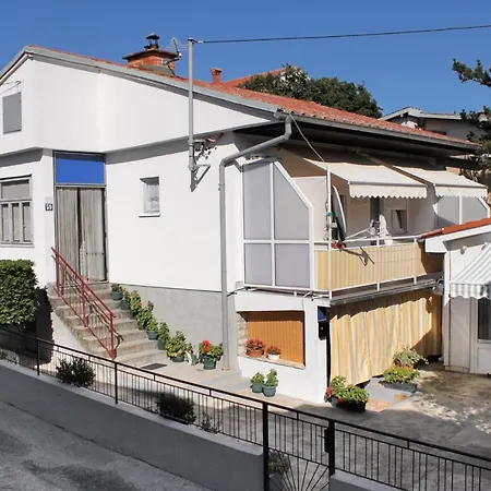 Apartment With A Parking Space Selce, Crikvenica - 5495 *